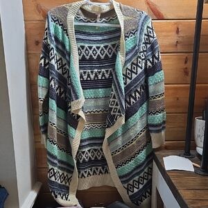 Love Women's Geometric Cardigan in Mint, Black, and Beige